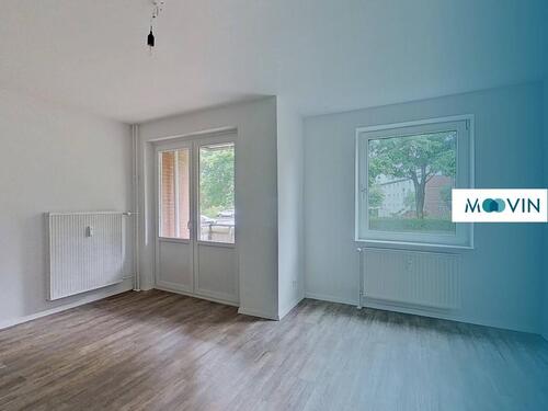 Foto - RENOVIERT: Geräumige 1-Zimmer-Wohnung mit EBK und BALKON