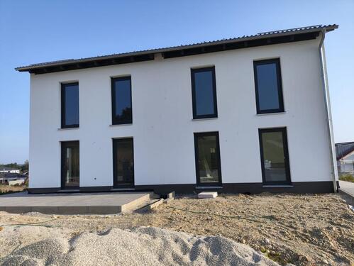 Foto - Neubau Haus 143 m² – Garten – nur 1.295 € – Eichendorf