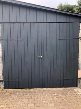 Foto - GarageHalle Stellplatz für 2 Autos etc.ab sofort frei
