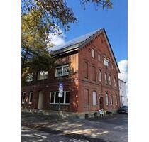 Wohnung zum Selbstrenovieren – Großzügige 6-Zimmer-Wohnung im Zentrum von Langenberg (2-geschossig)