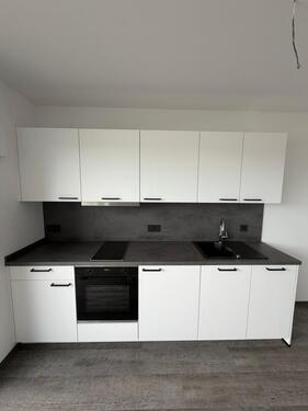 Foto - Moderne 1- Zimmer Dachgeschosswohnung in ruhiger Lage mit Einbauküche.
