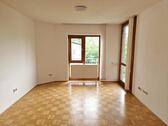 Foto - 2 schöne Zimmerwohnung mit Balkon in der Amselstraße in Straubing