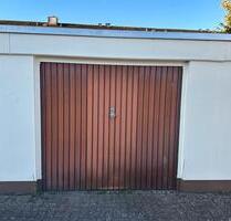 Garage zu vermieten - 800,00 EUR Miete, in Neumünster (PLZ: 24537) Böcklersiedlung