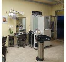 Etabliertes Friseurgeschäft an Durchgangsstraße - Waldbronn