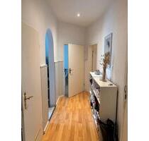 Zentrale Altbauwohnung am Maschsee – möbliert, 608 € WM - Hannover Linden-Limmer