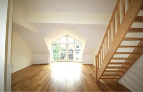 Foto - Lichtdurchflutete 2,5 Zimmer Maisonetten Wohnung