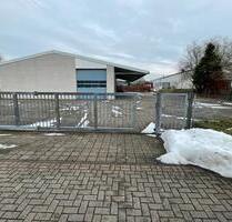 Halle und Freifläche zu vermieten - Zeven