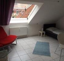 3 Zimmer-Dachgeschoss-Wohnung nähe Lister Meile, Keller, Panoramm - Hannover Vahrenwald-List