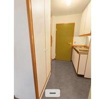 Möbliertes Einzelapartment am Hubland, Würzburg - April bis Mai - Gerbrunn