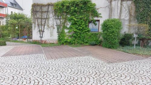 Foto - Pkw - Stellplatz Stellplätze zu vermieten