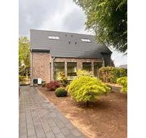 Charmante Doppelhaushälfte in ruhiger Lage in 23866 Nahe