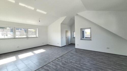 Foto - Dachgeschoßwohnung in Bad Neustadt an der Saale zur Miete