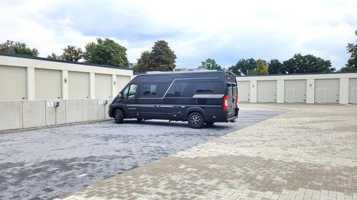 Foto - Wohnmobil-Stellplätze mit Stromanschluss in Chemnitz zu vermieten! Jetzt Parktplatz sichern!