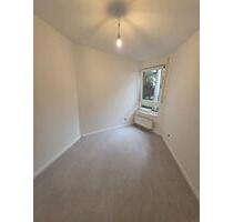 3-Zimmer-Erdgeschosswohnung mit Gartenanteil, Tiefgarage & stu - Weil der Stadt