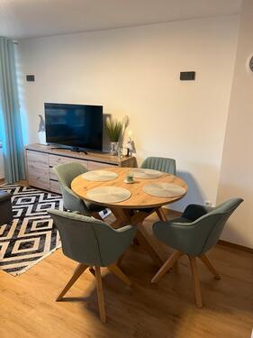 Foto - Wunderschöne Einzimmerwohnung - 1.200,00&nbsp;EUR Kaltmiete, ca.&nbsp; 42,00&nbsp;m&sup2;