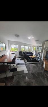 Foto - Helle 3-Zimmer-Wohnung mit Balkon&Aufzug-Top saniert