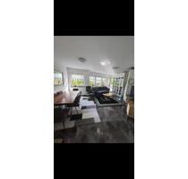 Helle 3-Zimmer-Wohnung mit Balkon&Aufzug-Top saniert - Stuttgart Mühlhausen