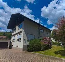 4 Zimmer Wohnung - 1.350,00&nbsp;EUR Kaltmiete, ca.&nbsp; 99,00&nbsp;m&sup2; in Zell im Wiesental (PLZ: 79669)