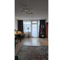 2-Zimmer Wohnung mit Balkon in GM-Bernberg zu vermieten --ab März - Marienheide