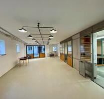 Gewerbeloft in Bestlage - 1.800,00&nbsp;EUR Kaltmiete, ca.&nbsp; 120,00&nbsp;m&sup2; in Augsburg (PLZ: 86150)