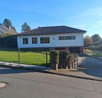 Haus in Hamm Sieg zu vermieten - 1.300,00&nbsp;EUR Kaltmiete, ca.&nbsp; 160,00&nbsp;m&sup2; in Hamm (Sieg) (PLZ: 57577)