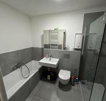 Frisch sanierte 100 m² Erdgeschosswohnung mit Terrasse 3 Schlafzi - Braunschweig Lehndorf-Watenbüttel