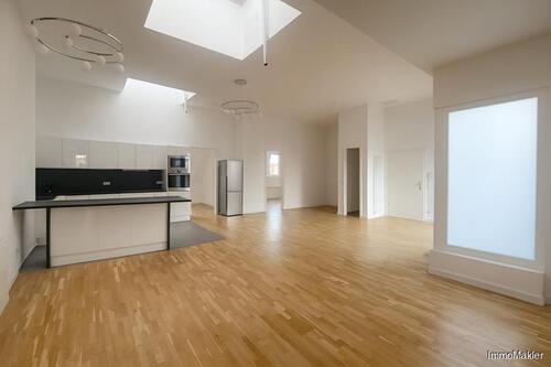 Foto - Traumhaftes Dachgeschoss in zentraler Lage