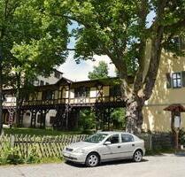 traumhafte Ferienwohnung im Schloss, mit Turm und Park - Kahla