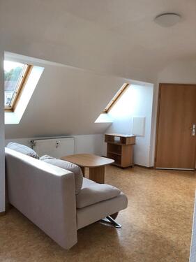 Foto - KC-Stadt, möbliertes Appartement im DG, 31 qm zzgl Vorraumfläche