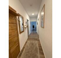 Moderne 3,5 Zimmer Wohnung in Uder zu vermieten