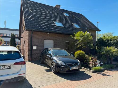 Foto - 6 Zimmer Einfamilienhaus zum Kaufen in Dinslaken