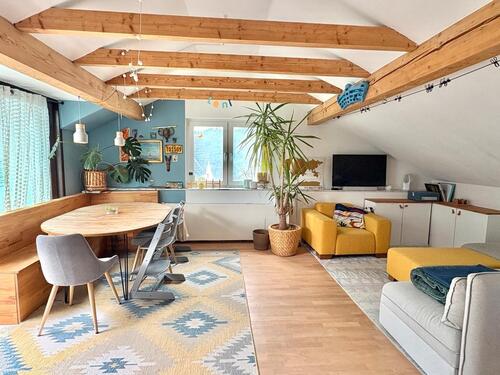Foto - PROVISIONSFREI! 4Z-Dachgeschosswohnung über den Dächern von Lage