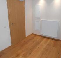 Sanierte Wohnung zu vermieten --Bitte Text genau lesen-- - Meinhard