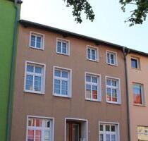 Top Kapitalanlage oder zur Eigennutzung saniertes MFH Hafennähe - Benz