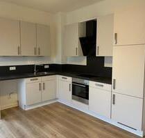 MODERNE 4 ZI + EBK + DACHTERRASSE - Diepholz