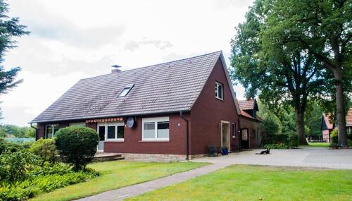 Foto - Resthof Hofstelle mit Wohnhaus, Scheune, Pferdestall und ca.2ha