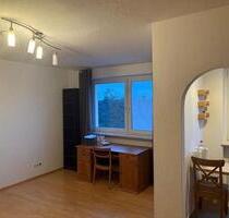 Möblierte Wohnung in Erlangen 91056: 1,5-Zi + Stellplatz - Nürnberg Erlenstegen