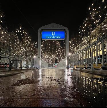 Foto - Dreizimmerwohnung Uhlandstraße nur tauch gegen 3,5 4