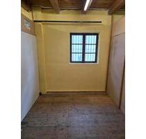 Lagerraum Nähe Wolnzach - 90,00 EUR Kaltmiete, in Freising (PLZ: 85356) Ast