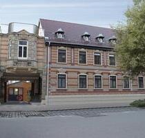 Sie lieben das Besondere? Dann werden Sie sich in diesem geschmackvollen Ambiente sicher wohlfühlen! - Ludwigsburg