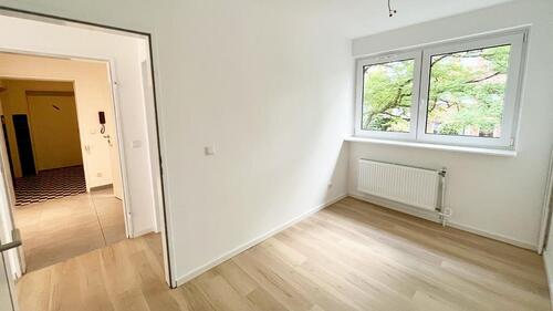 Foto - Kernsanierte 2-Zimmer-Wohnung mit Balkon in Wandsbek