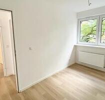 Kernsanierte 2-Zimmer-Wohnung mit Balkon in Wandsbek - Hamburg