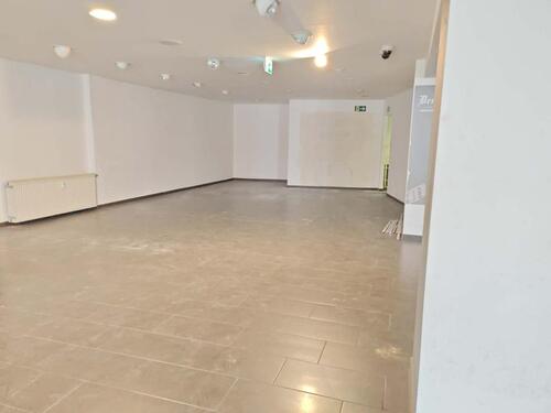 Foto - PROVISIONSFREI LADENFLÄCHE FUSSGÄNGERZONE OFFENBACH MARKTPLATZ GEIGNET SPRACHSCHULE FITNESS ect