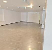 PROVISIONSFREI LADENFLÄCHE FUSSGÄNGERZONE OFFENBACH MARKTPLATZ GEIGNET SPRACHSCHULE FITNESS ect - Offenbach am Main