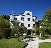 Helle Zweizimmer-Wohnung in Gartenlage in München-Moosach Helle Zweizimmer-Wohnung in Gartenlage in München-Moosach