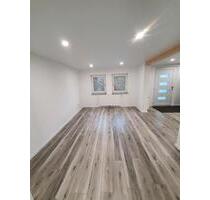 Wohnung Haus zu vermieten . Alleinlage . - Bad Berleburg