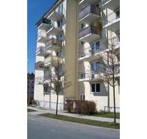 1 Zimmer Wohnung, 24qm, Bad mit DuscheWC Balkon - Hof Neuhof