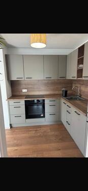 Foto - 2 Zimmer Dachgeschoßwohnung zur Miete in Frankfurt am Main