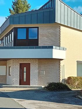 Foto - Moderne Büroräume mit Kfz Stellplätzen in Coburg zu vermieten