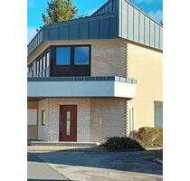 Moderne Büroräume mit Kfz Stellplätzen in Coburg zu vermieten